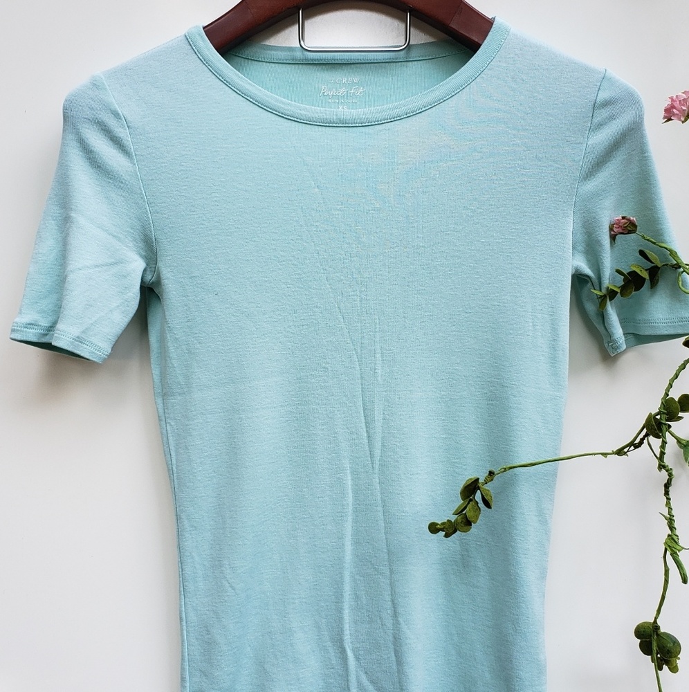 J. CREW Perfect Fit Short Sleeve Shirt - XS